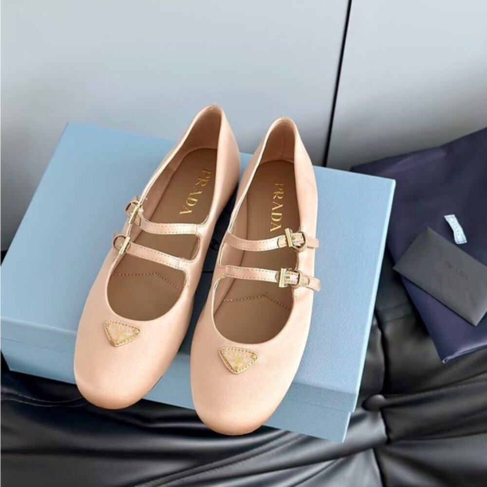 Prada Women's Pink Ballet Flats - Picture 3 of 4